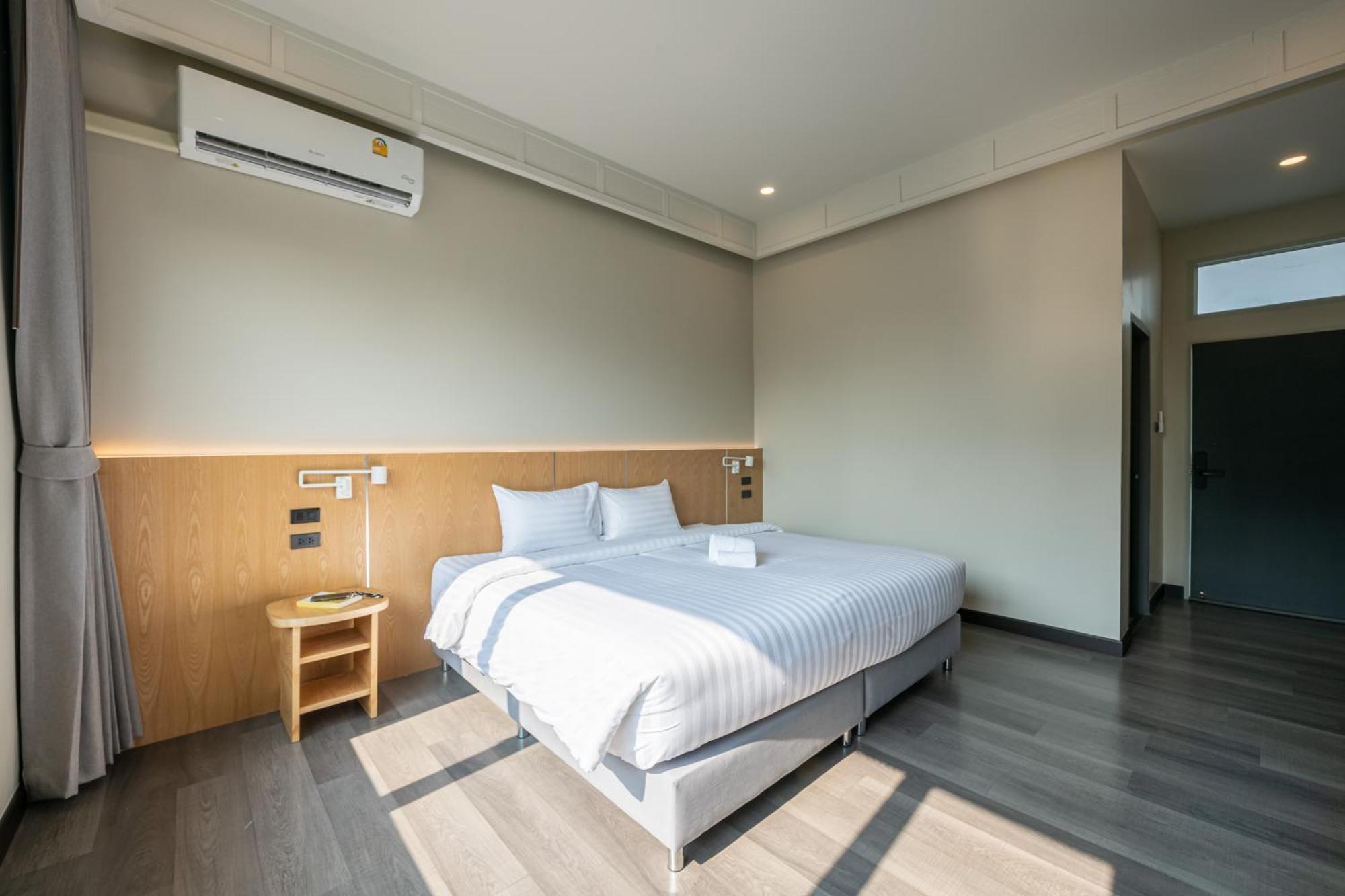 צ'יאנג מאי Alt Pingriver Coworking & Coliving Space מראה חיצוני תמונה